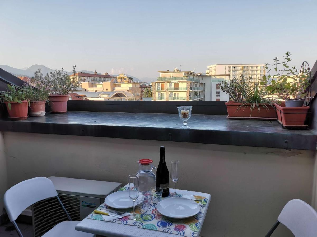 Casa Vacanze Margarita Bergamo Bagian luar foto