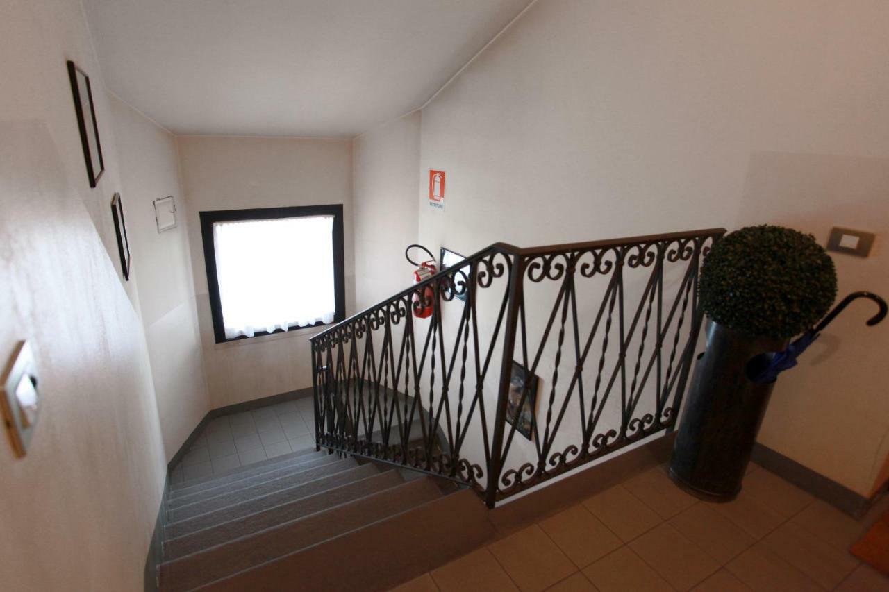 Casa Vacanze Margarita Bergamo Bagian luar foto