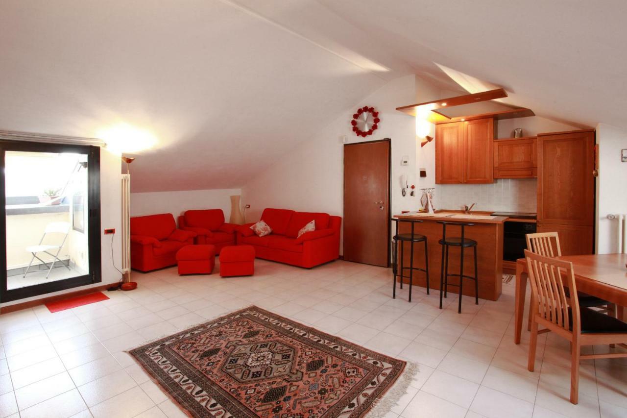 Casa Vacanze Margarita Bergamo Bagian luar foto